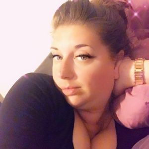 Meet your Posher, Alicia